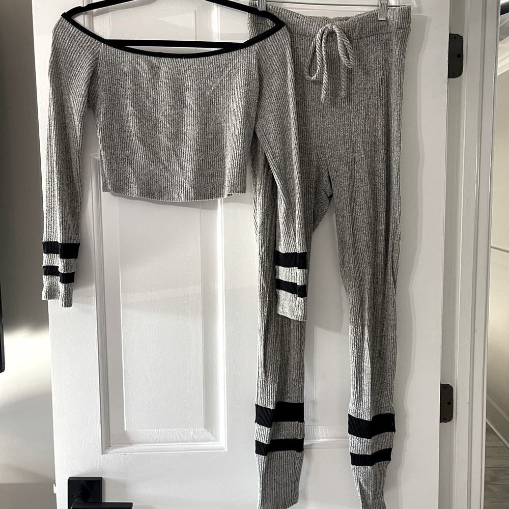 Fashion Nova Two-piece Lounge Set | Light Grey & Black | Size M